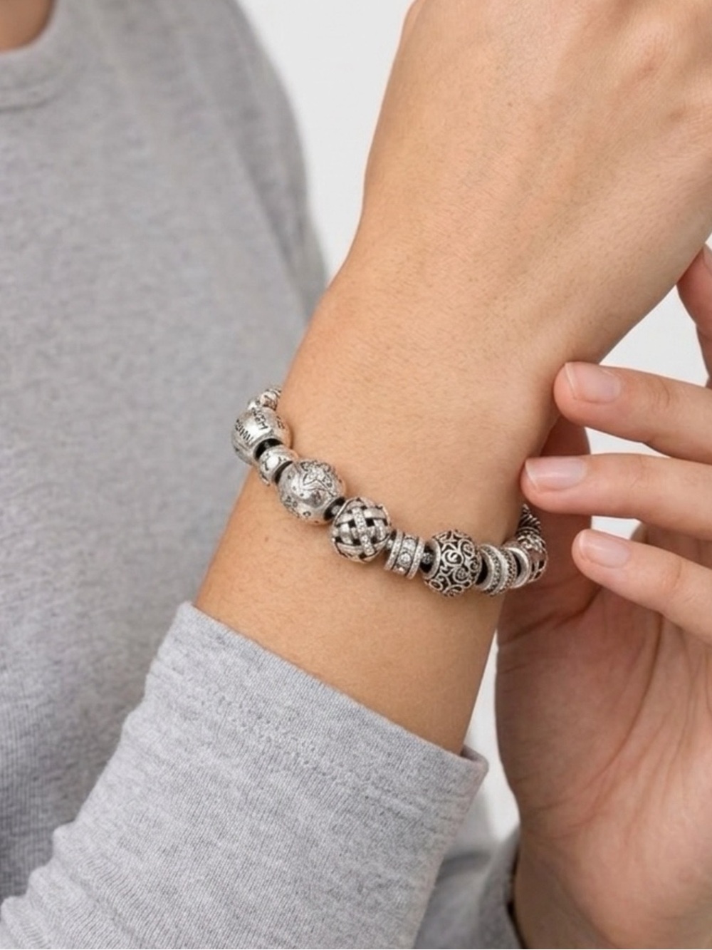 Brighton Silver-Tone Filigree Bead Charm Bracelet excellent condition